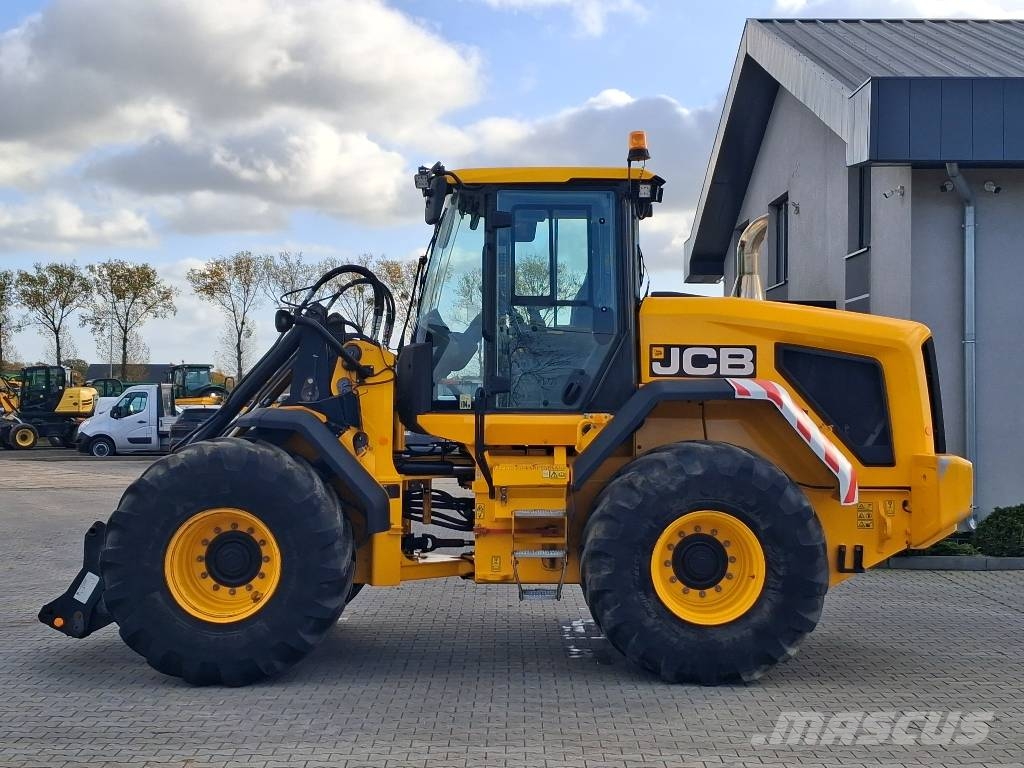 JCB 435 S Kolesni nakladalci