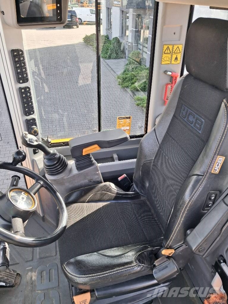 JCB 435 S Kolesni nakladalci