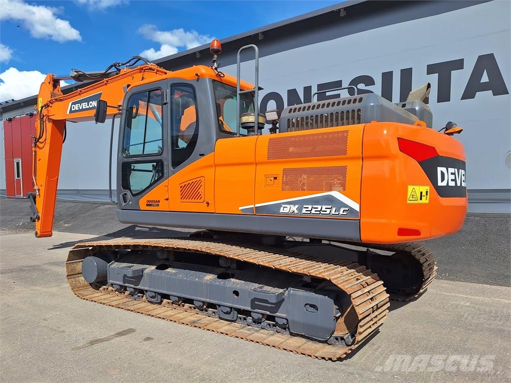 Doosan DX225LC-7 Excavadoras sobre orugas
