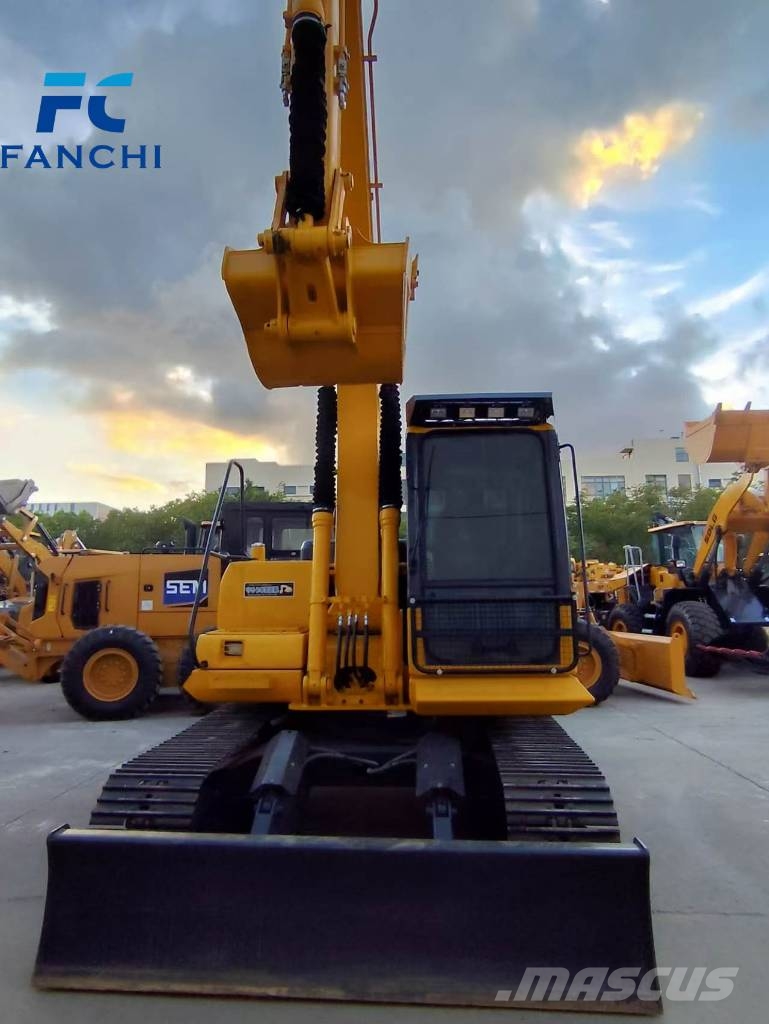Komatsu PC 130 Crawler excavators