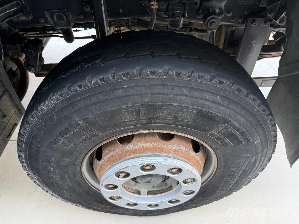 Mercedes-Benz Actros 4151K Kipper 20cbm 8x4 Euro4 Kiper tovornjaki