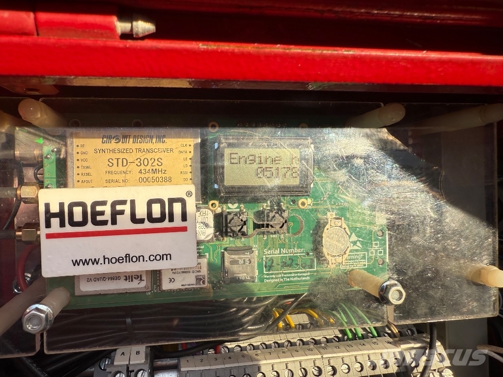 Hoeflon C 10 SOLD رافعات صغيرة