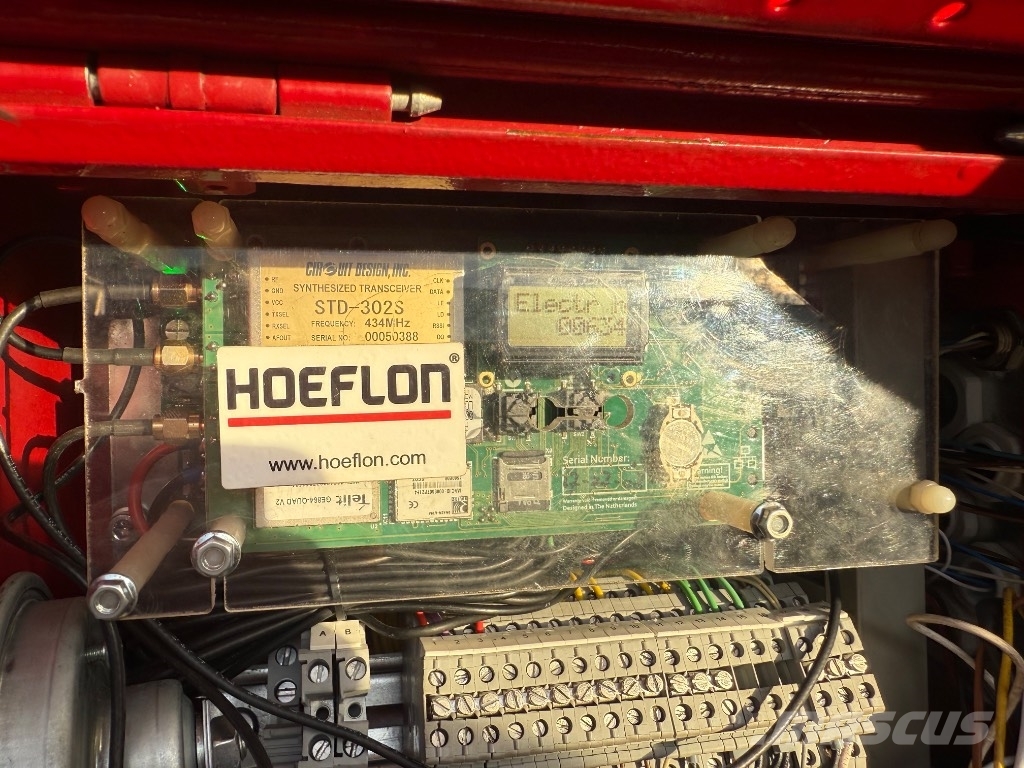 Hoeflon C 10 SOLD رافعات صغيرة