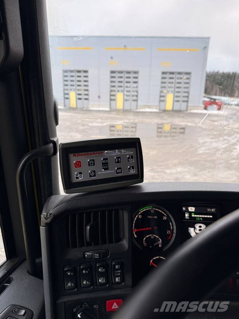Scania R 730 with out trailer Biltransportere