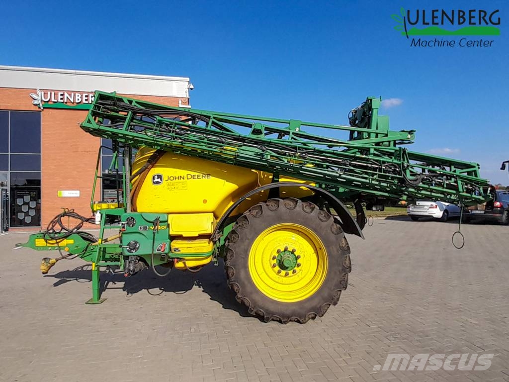 John Deere M 740 Ρυμουλκούμενα ψεκαστικά