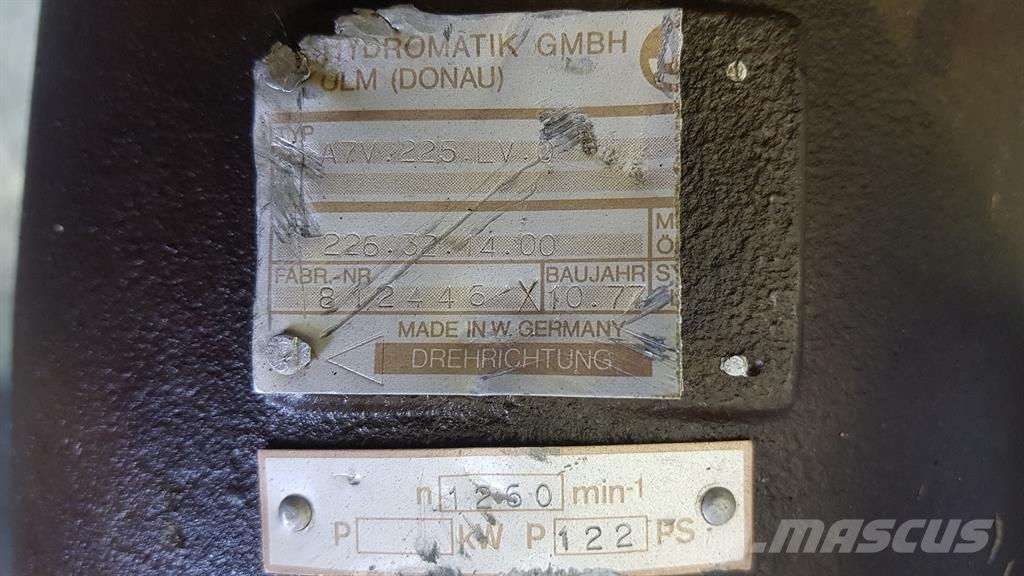Hydromatik A7V225LV0 - Drive motor/Fahrmotor/Rijmotor 液压
