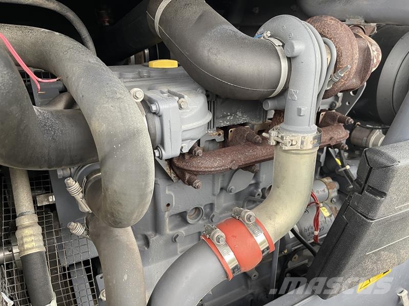 Atlas Copco XAHS 186 DD Kompresory