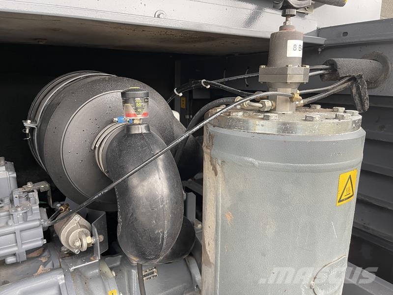 Atlas Copco XAHS 186 DD Kompresory