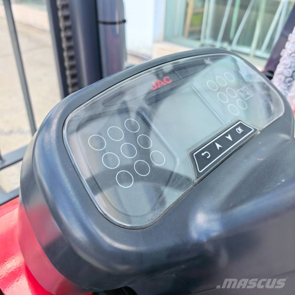 JAC CPCD30 Camiones diesel