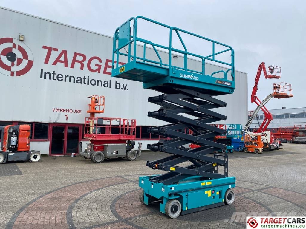 Sunward SWSL1412DC Electric 1412DC Scissor WorkLift 1400cm Nožnicové zdvíhacie plošiny