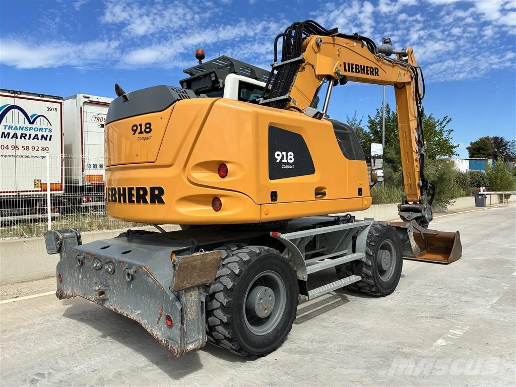 Liebherr A 918 Compact Litronic Pelle sur pneus