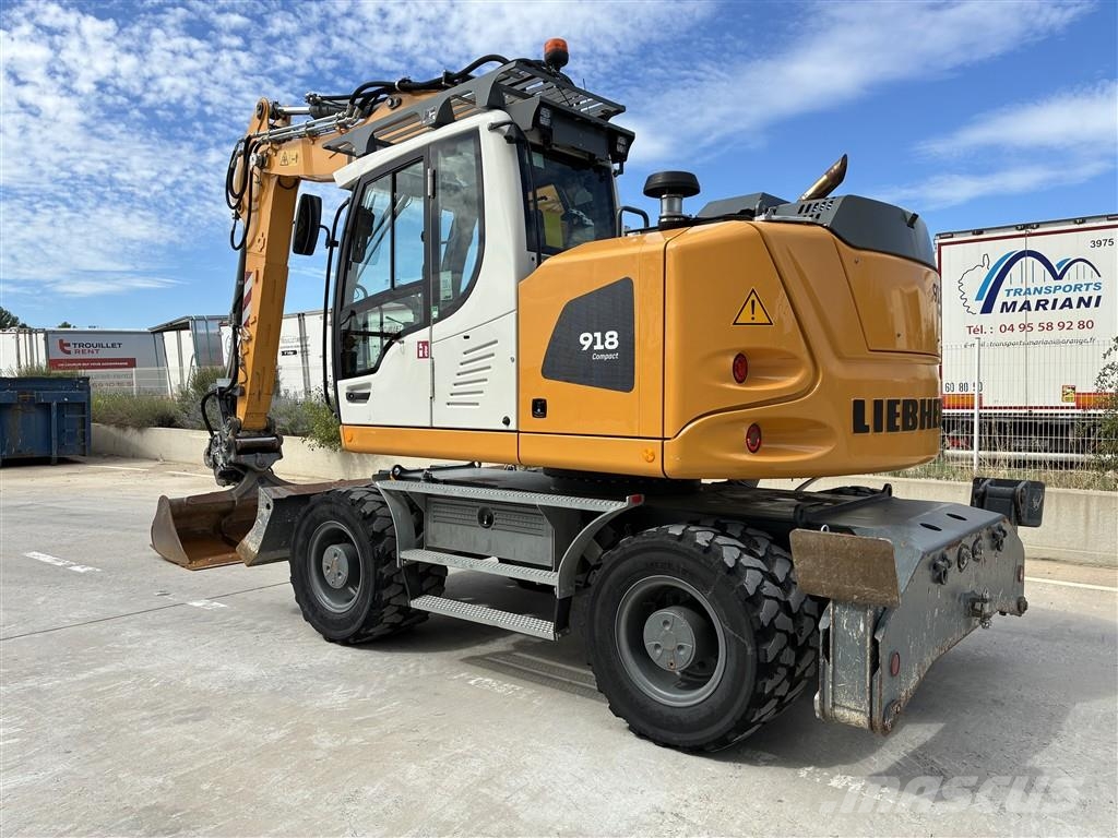 Liebherr A 918 Compact Litronic Pelle sur pneus