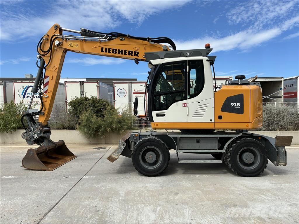 Liebherr A 918 Compact Litronic Pelle sur pneus