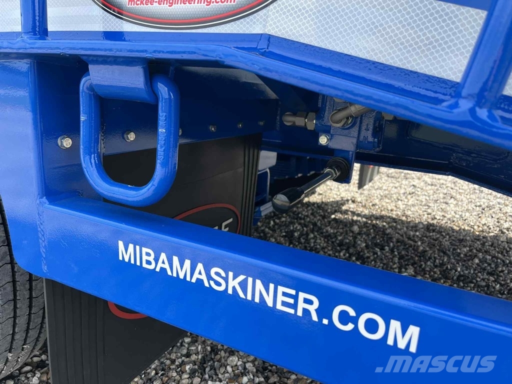 McKee 19T LL Maskintransportvogn 汎用トレーラー