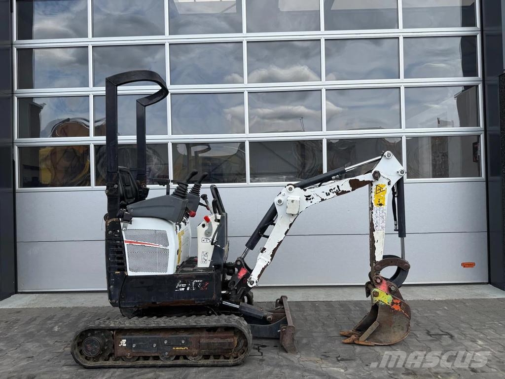 Bobcat E10z Mini rýpadla < 7t