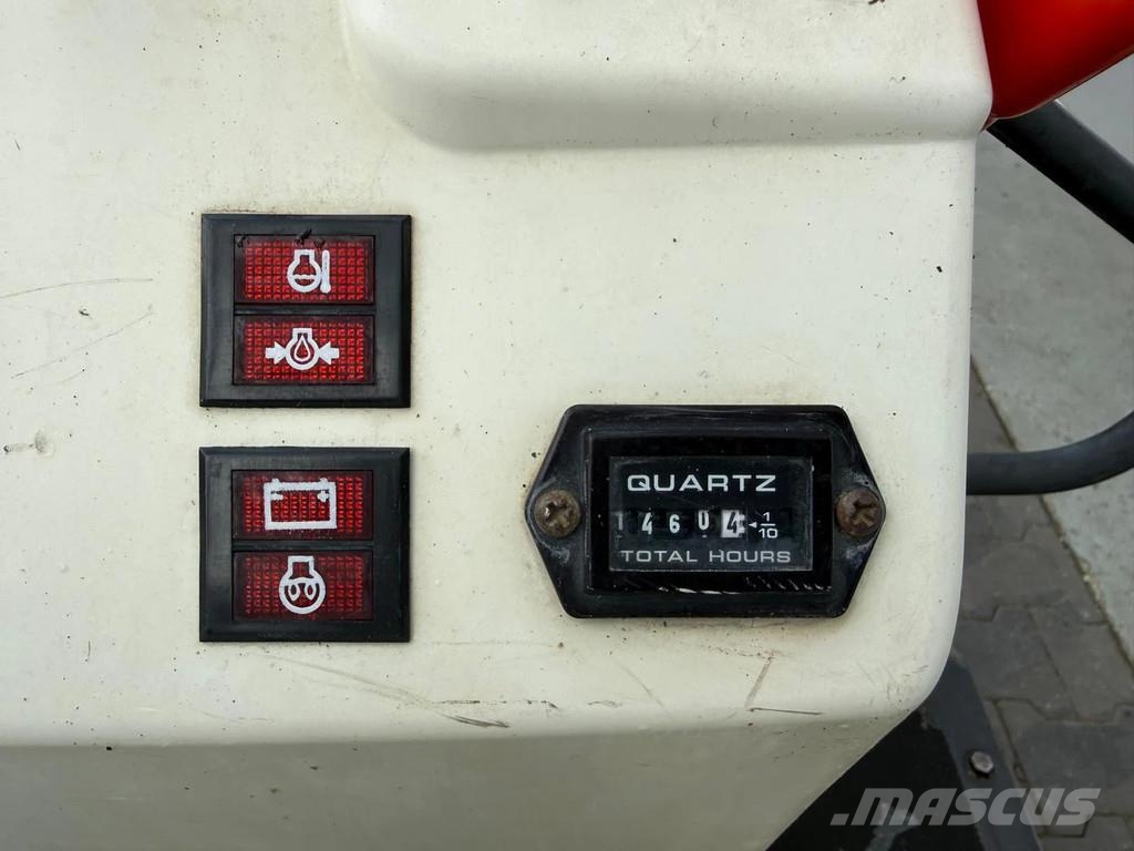 Bobcat E10z Mini rýpadla < 7t