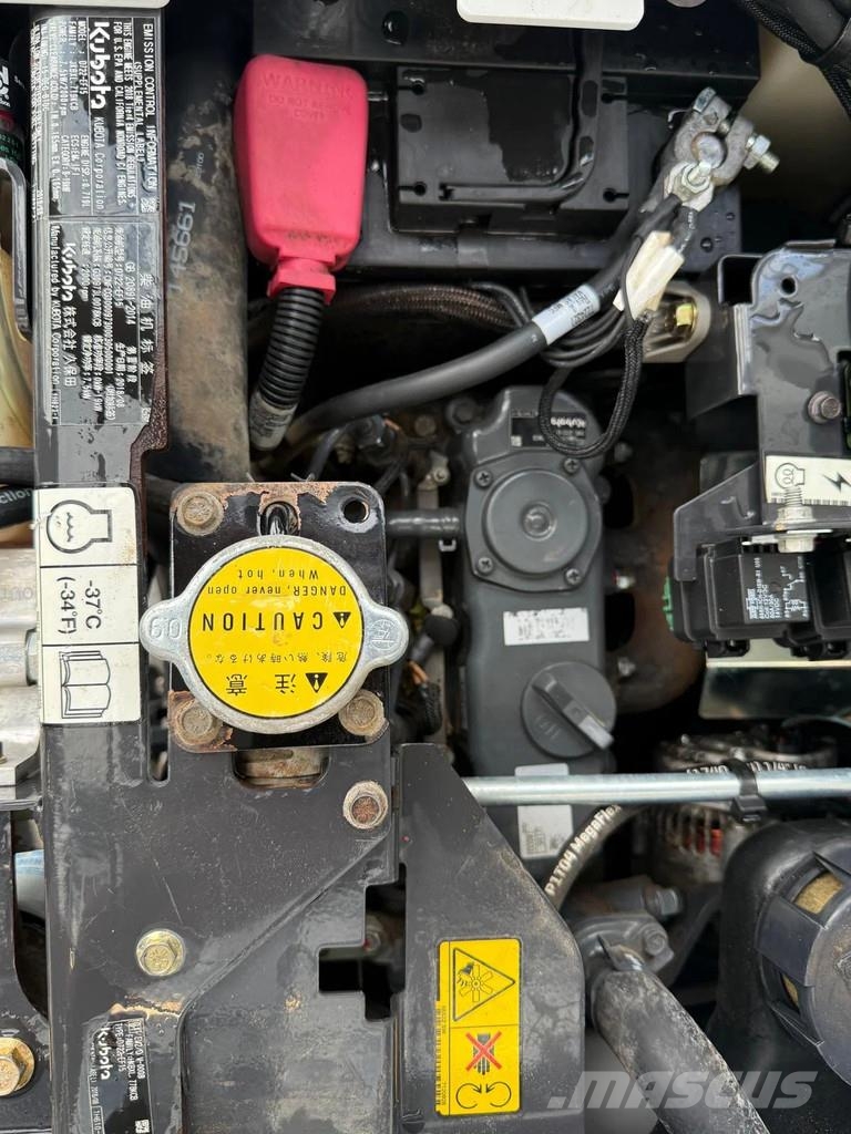 Bobcat E10z Mini rýpadla < 7t