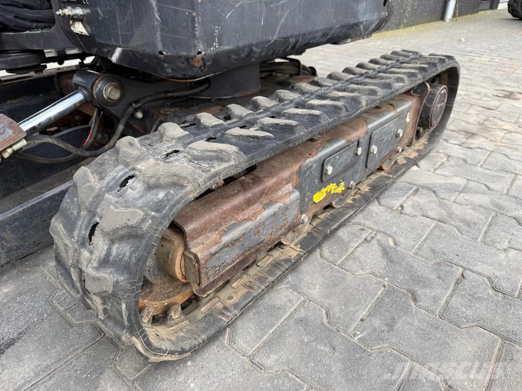 Bobcat E10z Mini rýpadla < 7t