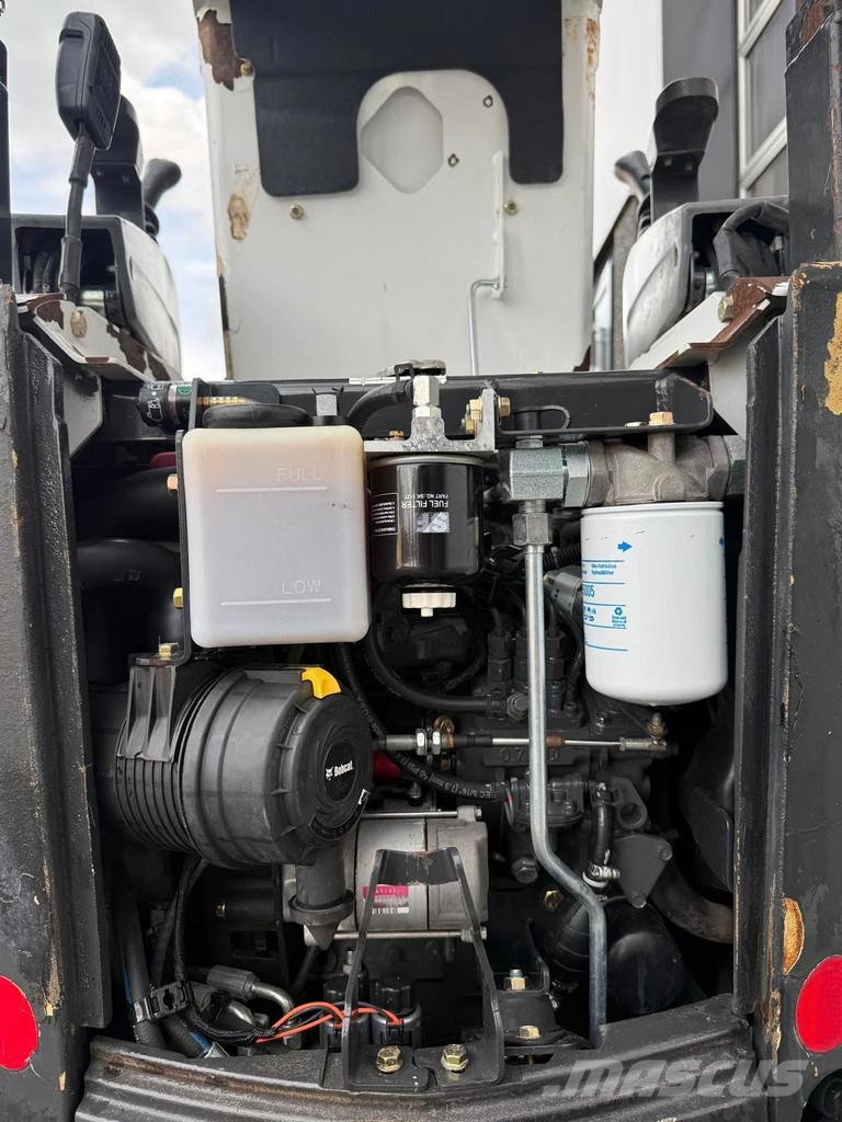 Bobcat E10z Mini rýpadla < 7t