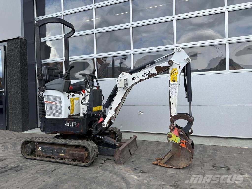 Bobcat E10z Mini rýpadla < 7t