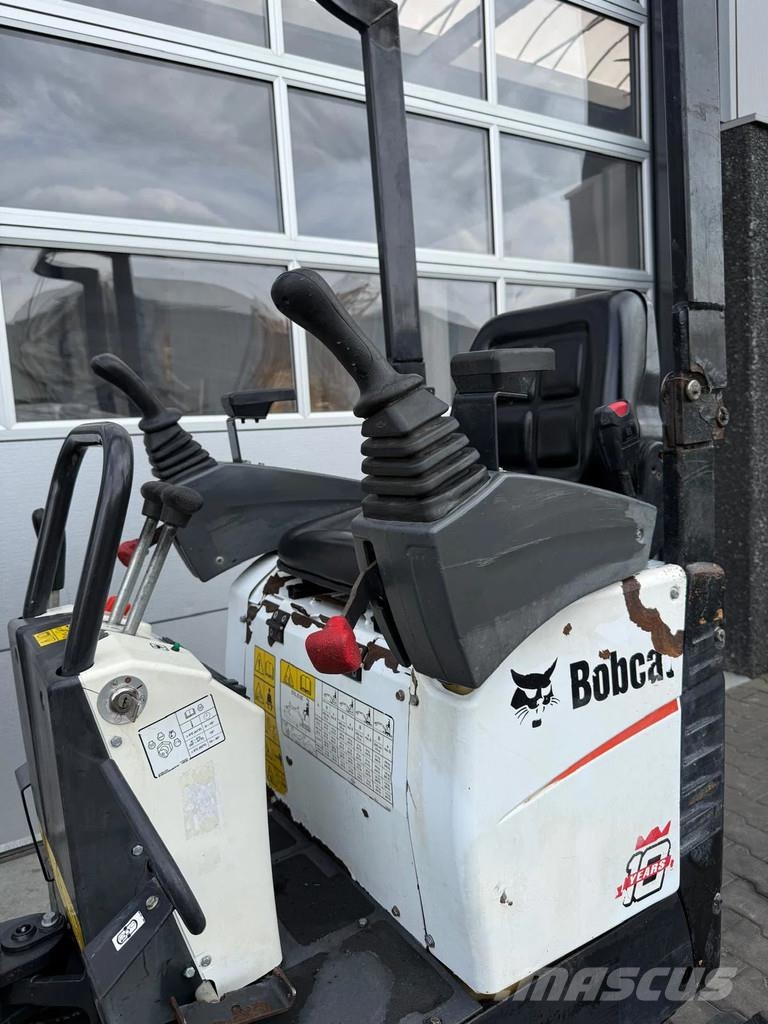 Bobcat E10z Mini rýpadla < 7t
