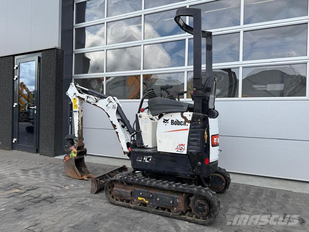 Bobcat E10z Mini rýpadla < 7t