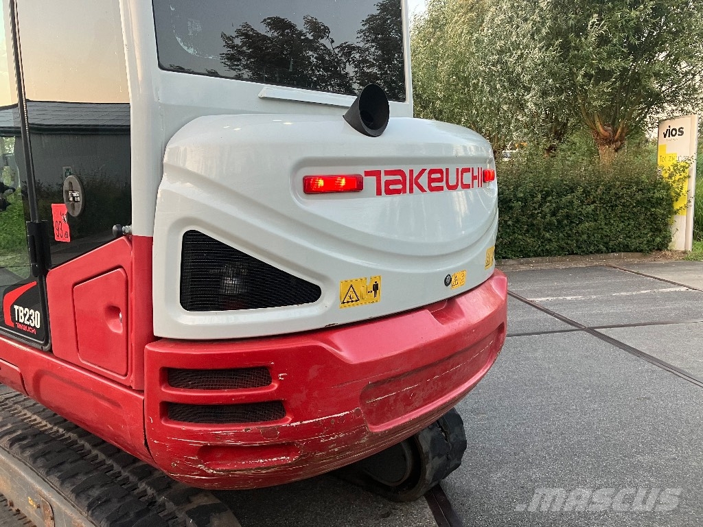 Takeuchi TB 230 Extra minigraver | 1450 u | sloop-sorteer Miniescavatori