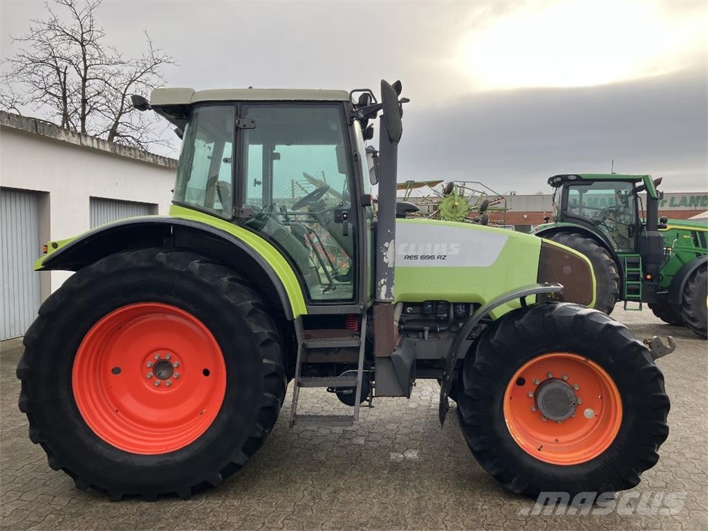 CLAAS Ares 696 RZ Tractoren