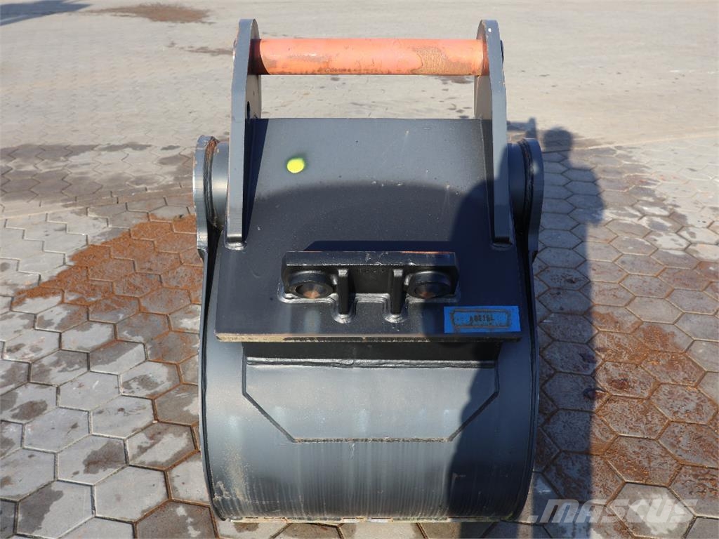 TIEFLÖFFEL 850 MM BREIT, Excavator