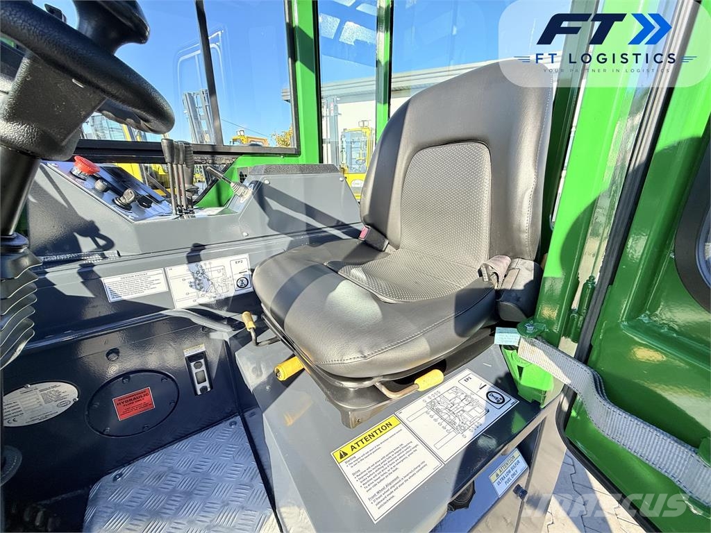 Combilift C2500CB | DIESEL | TRIPLEX 6000 MM | REA 四轮前移式叉车