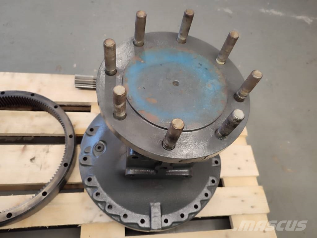 Kubota Rear hub reduction 290716 Kubota M 7151 Transmission