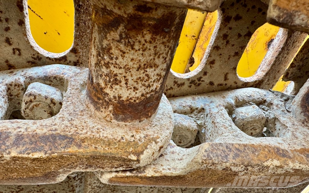 Komatsu PC 210 LC-10 Εκσκαφείς με ερπύστριες
