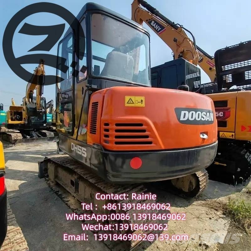 Doosan DH 55 ミニ油圧ショベル 7t以下(ミニユンボ・ミニディガー)