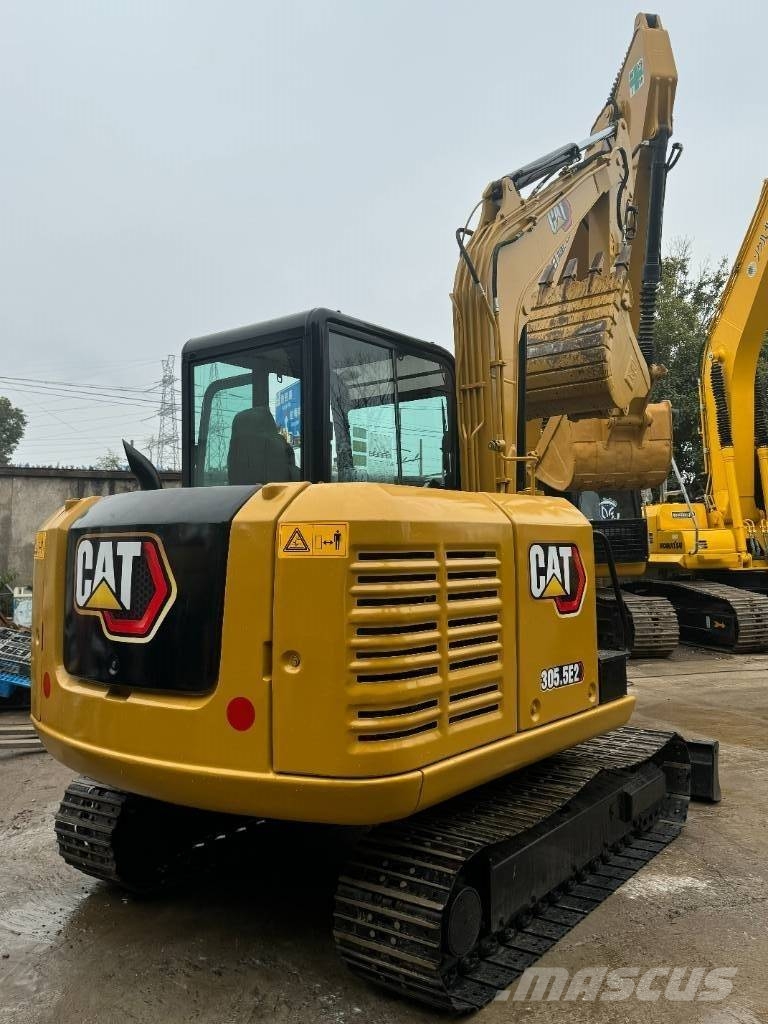 CAT 305.5E2 小型挖掘机