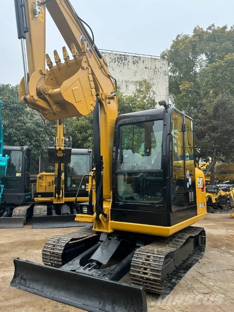 CAT 305.5E2 小型挖掘机