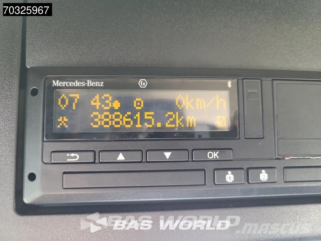 Mercedes-Benz Actros 1845 4X2 BigSpace Retarder 2x Tanks Standkl وحدات الجر