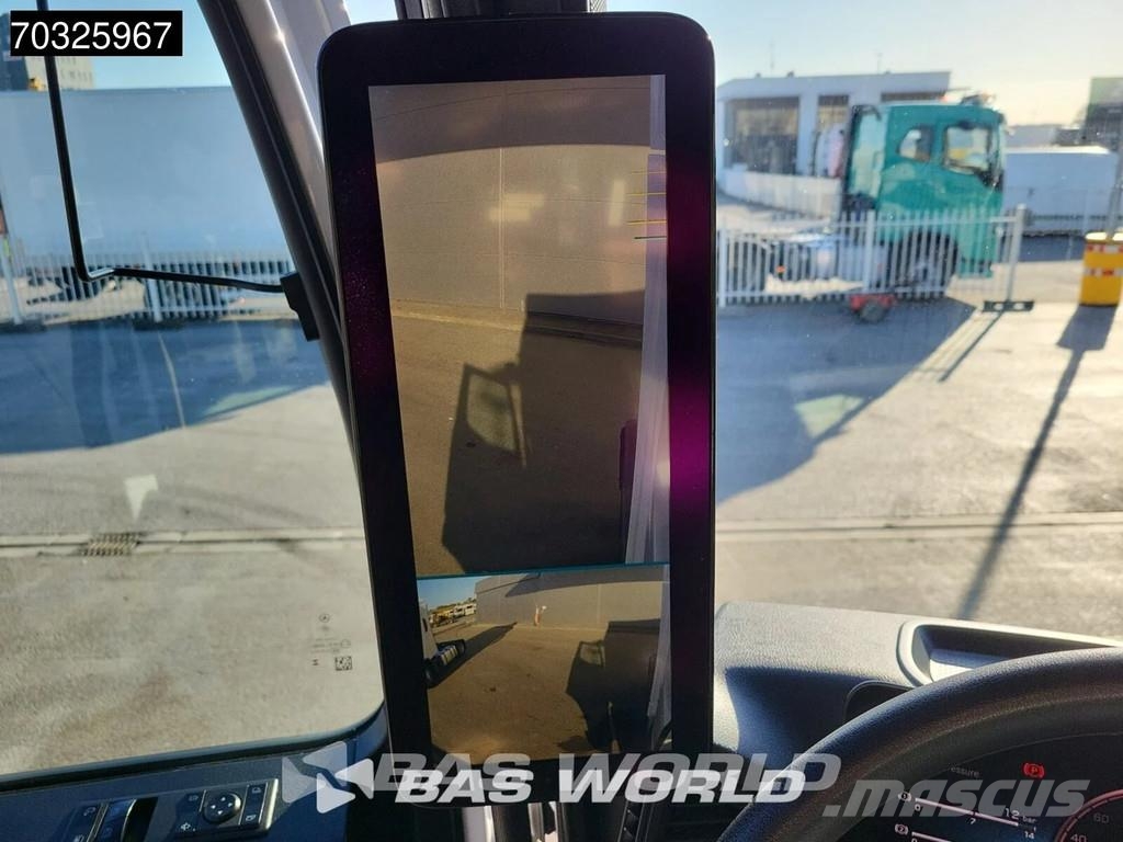 Mercedes-Benz Actros 1845 4X2 BigSpace Retarder 2x Tanks Standkl وحدات الجر