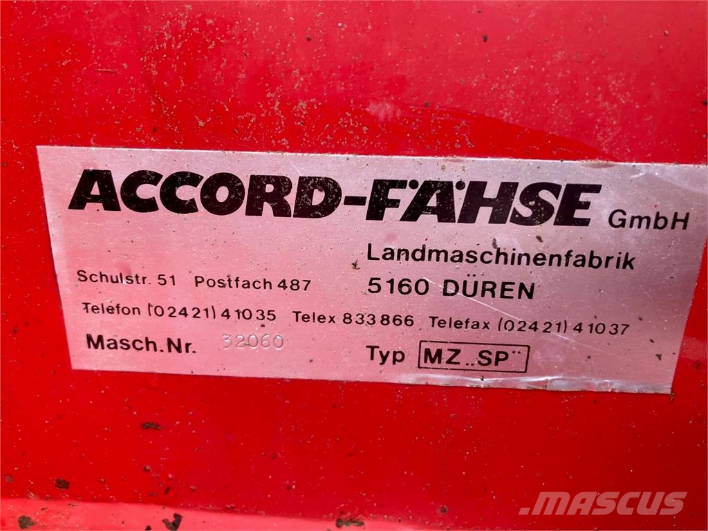 Accord 12 rij bieten zaaier Сеялки