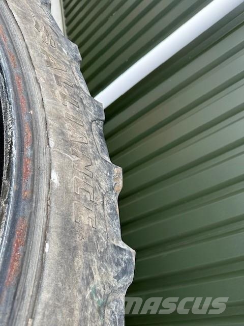 Alliance 13.6R48 banden compleet op velg 2 stuks Roti