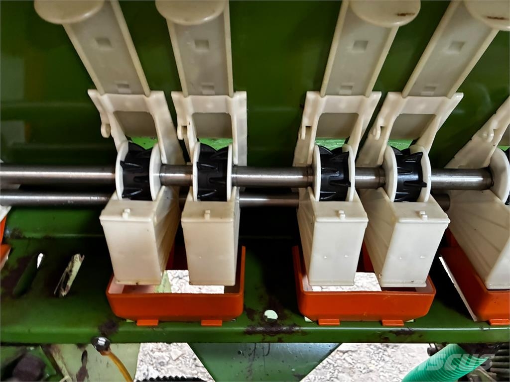 Amazone Airplanter ED 450-K Mechanické sejačky