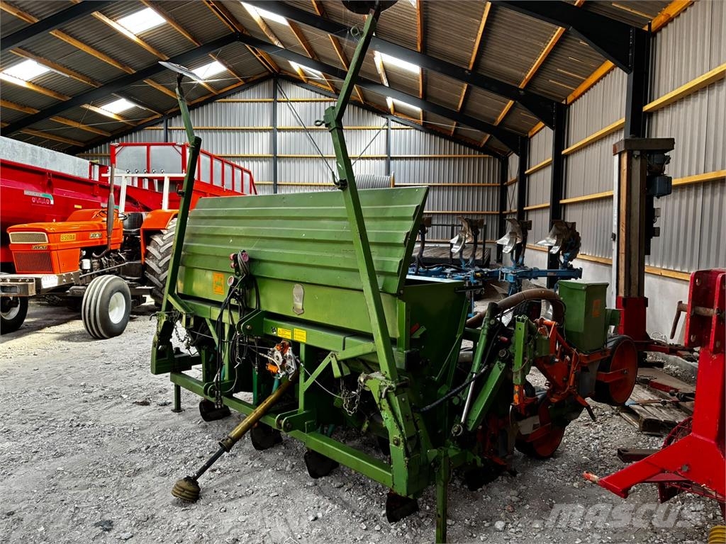 Amazone Airplanter ED 450-K Mechanické sejačky