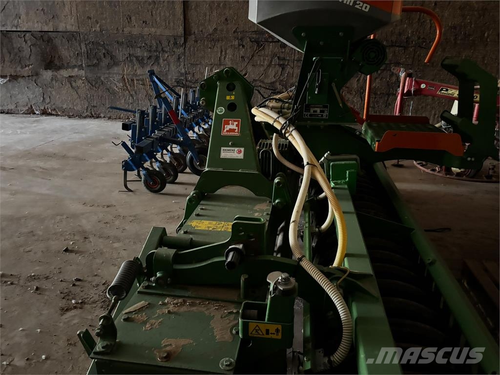 Amazone KE 3500 super incl. APV الكاسحات وقلابات التربة ذات المحركات