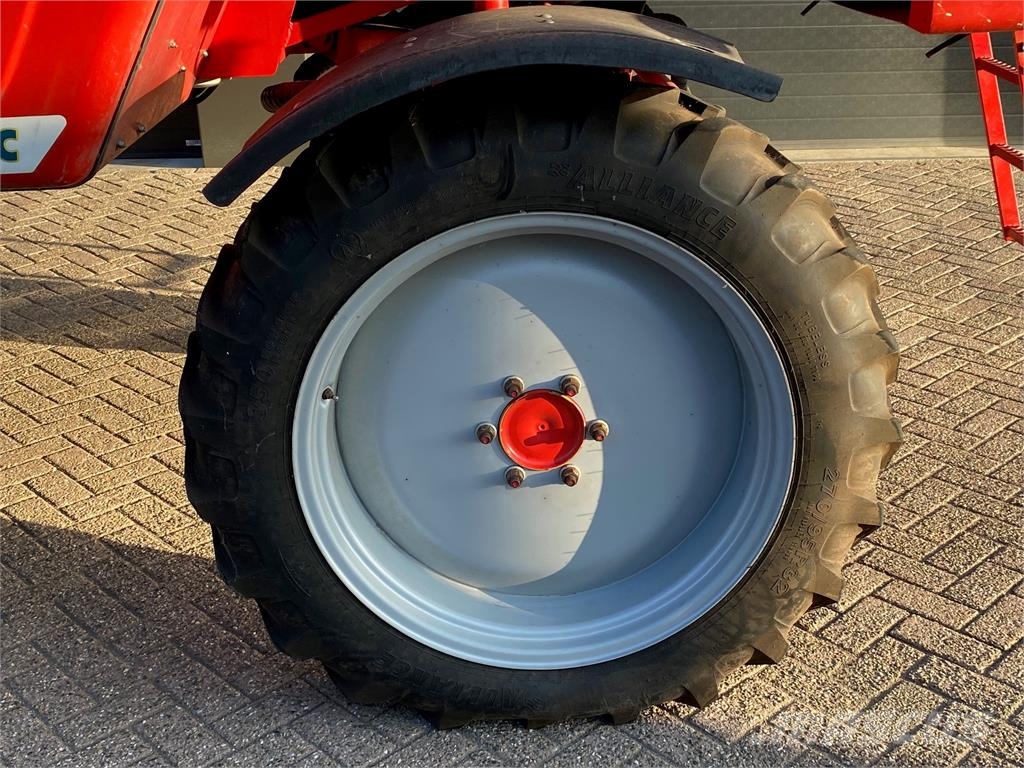 Bargam Grimac 1J 2500 Samohodne prskalice
