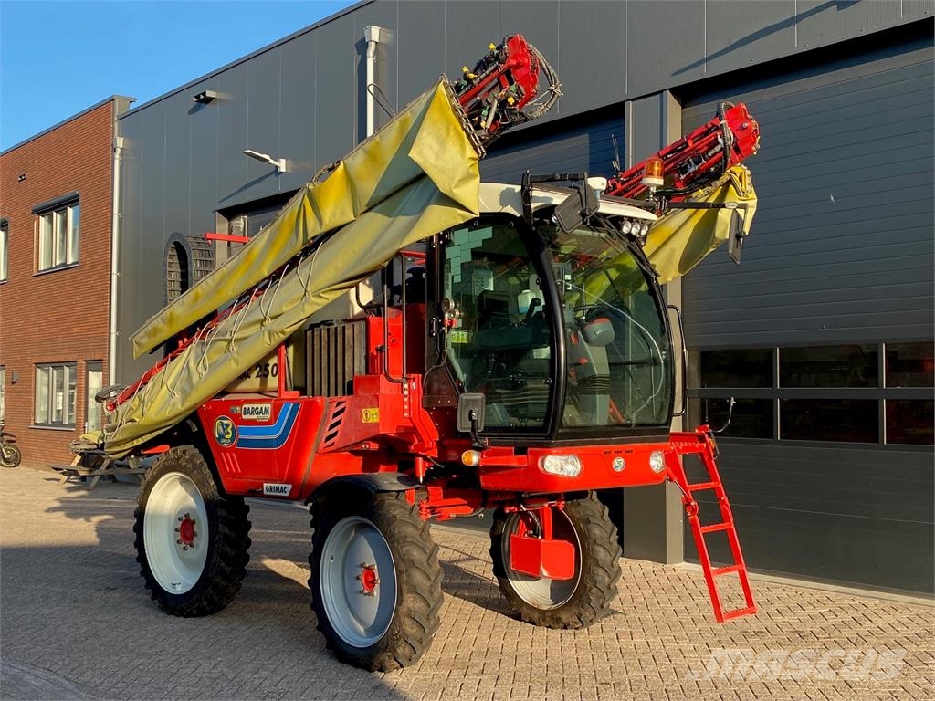 Bargam Grimac 1J 2500 Samohodne prskalice