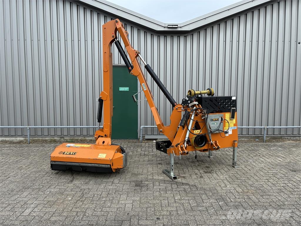 Berti FBP 600 met comfort bediening Pensasleikkurit