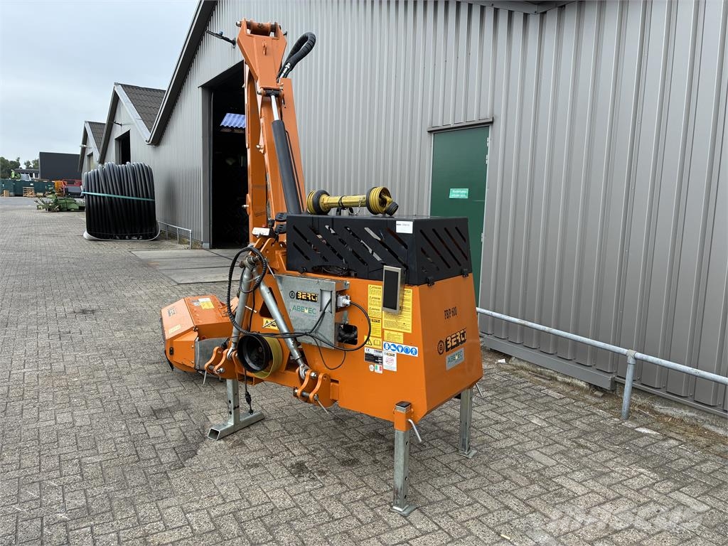 Berti FBP 600 met comfort bediening Pensasleikkurit