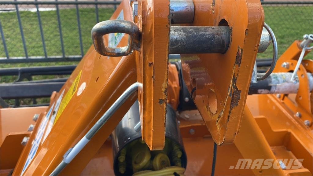 Berti Polaris 300 Kooirol Üniversal ekim makinasi