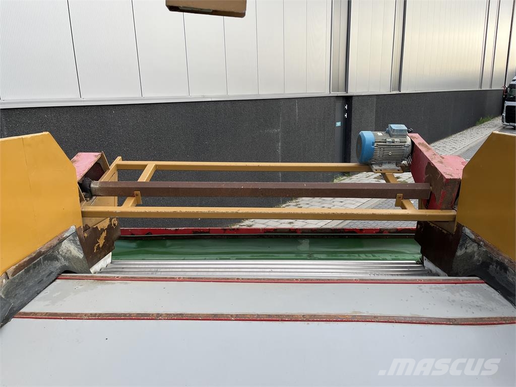 Breston stortbak 22500 X Taşıma ekipmanları