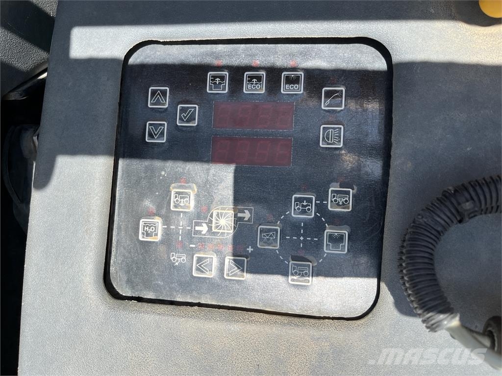 Challenger Rogator 645D Pulverizadores autopropelidos
