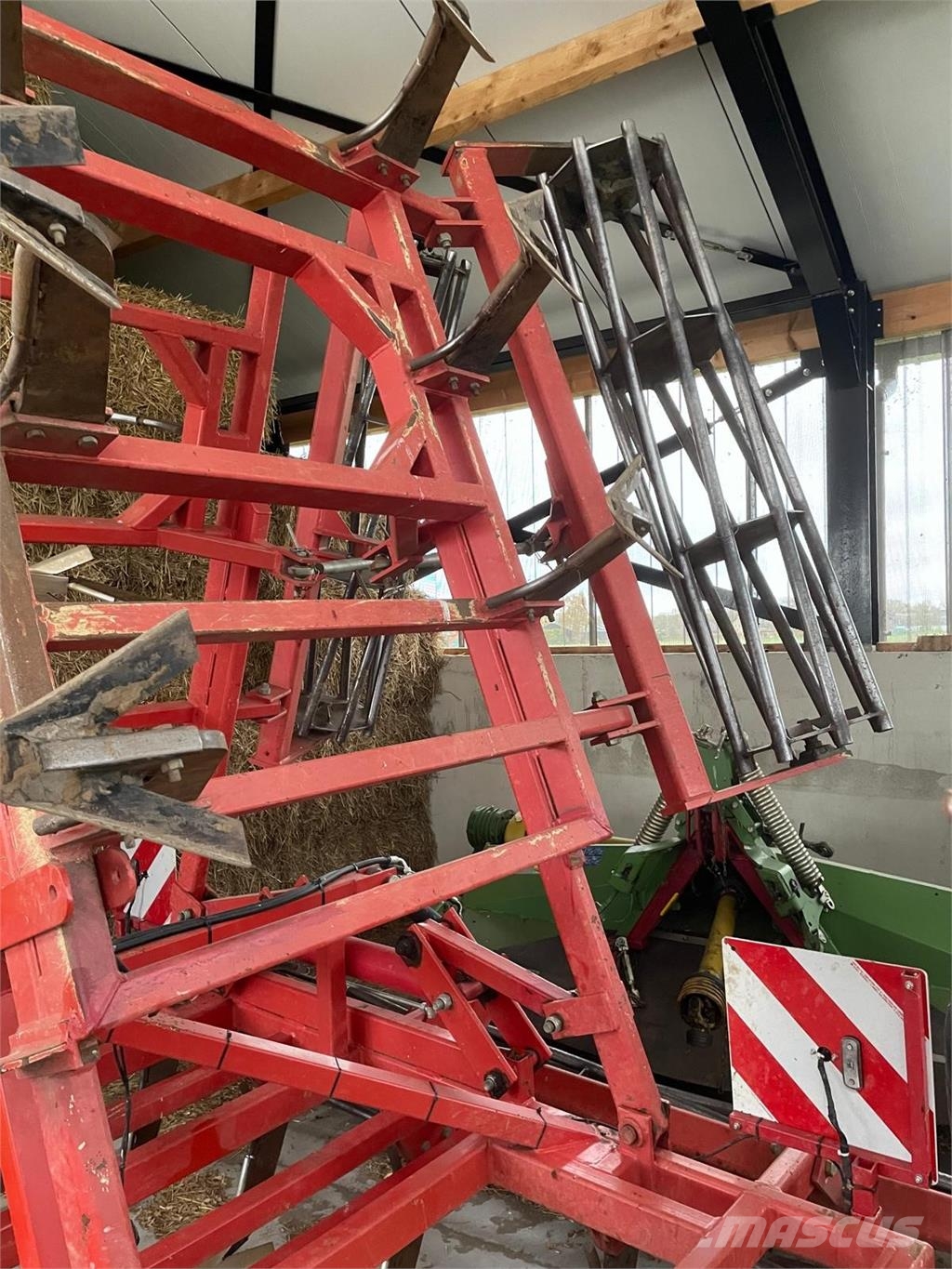 Evers Welsch 23 tands hydr. opklapbaar met rollen Grubber